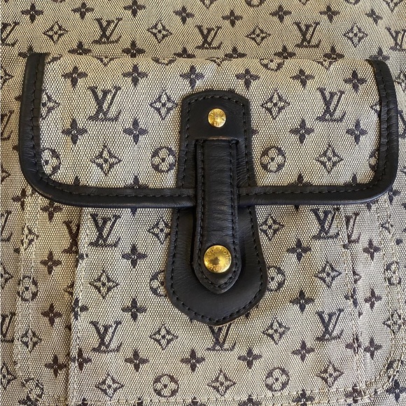 Louis Vuitton Min Lin Mary Kate Crossbody Bag - Picture 3 of 7